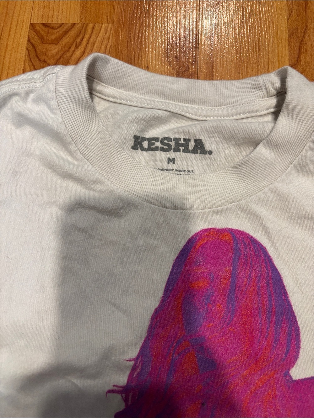Kesha Tour Shirt - Picture 2 of 4